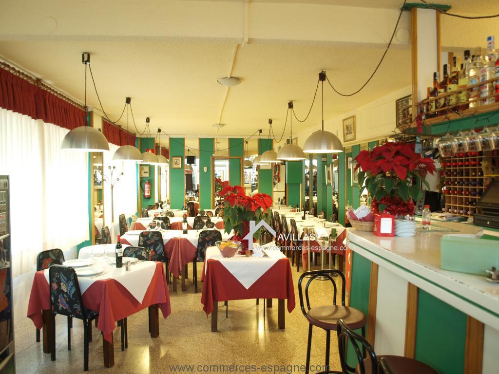 Alicante, Restaurant en première ligne de mer
