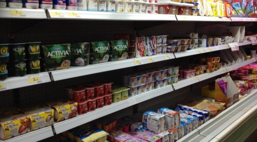 malaga-commerces-espagne-COM42011-produits laitiers