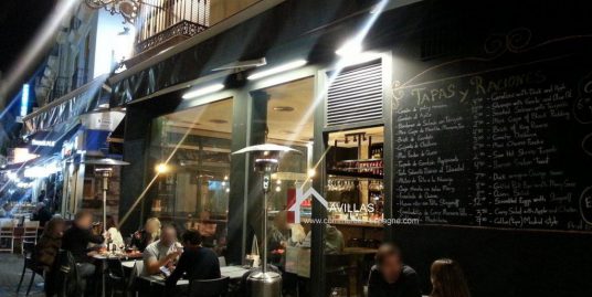 Alicante, restaurant au centre des activités