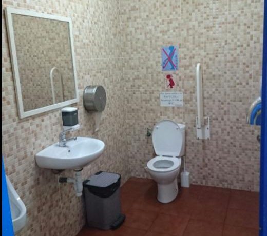 malaga-commerces-espagne-COM42021 -toilettes