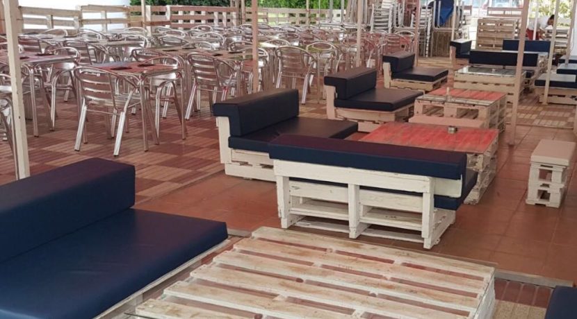 COM17003rosas-lounge-bar-restaurant-terrasse-1
