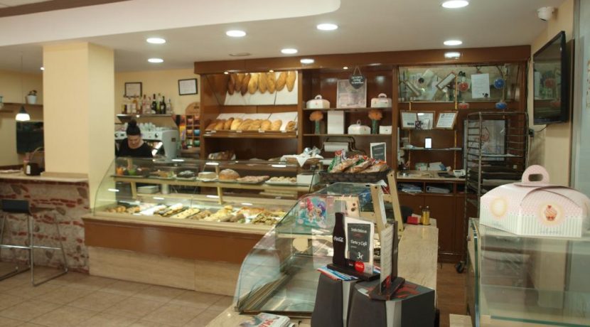 commerces-espagne-san vicente del raspeig-com35020-boulangerie-pastisserie-salle2