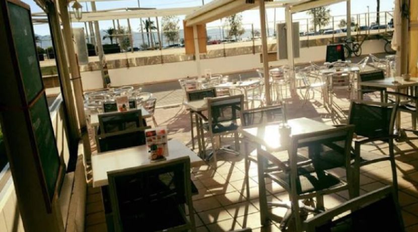 Empuriabrava-restaurant-com20275-11