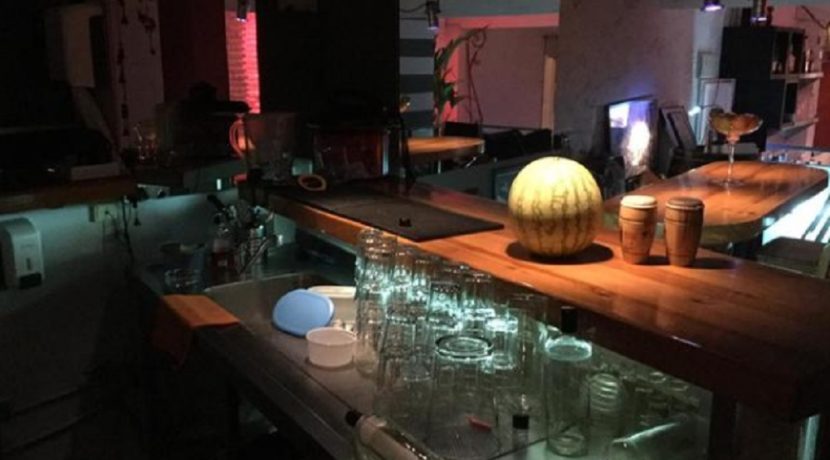 Torremolinos-bar de nuit-com20283-4