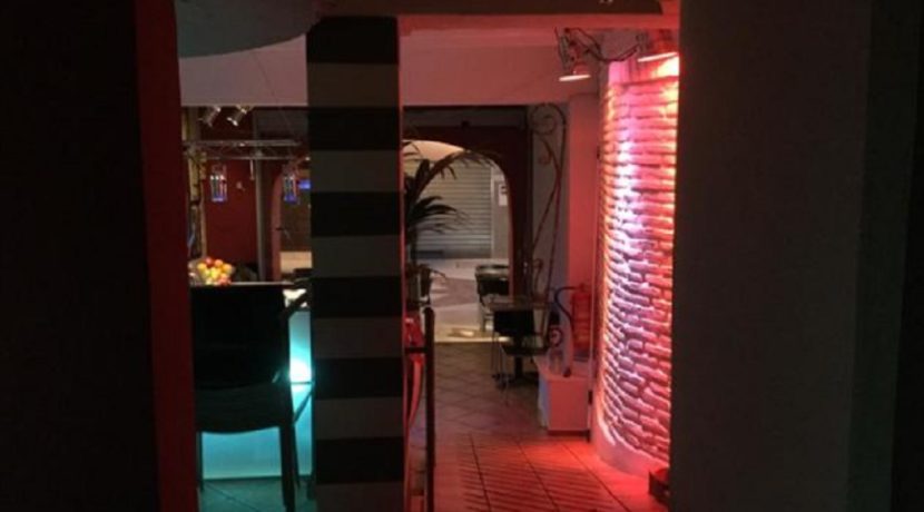 Torremolinos-bar de nuit-com20283-5