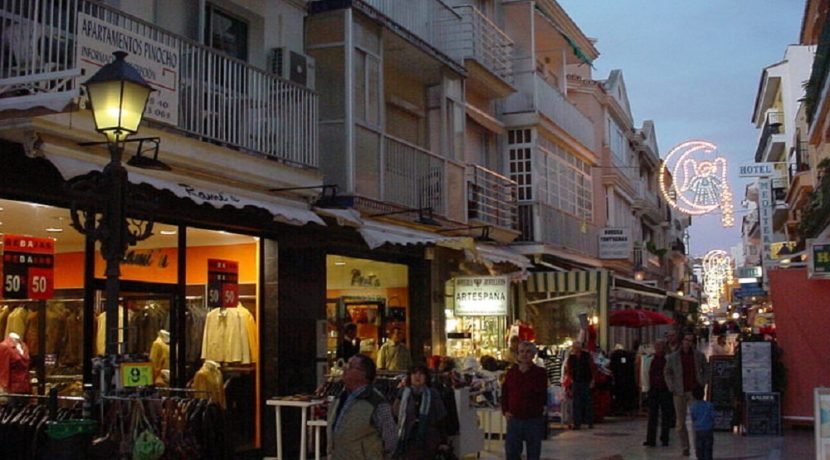 calle bulto carihuela-torremolinos