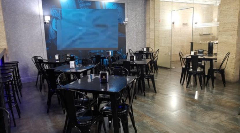 Cadiz-bar de nuit glacier-com20331-3