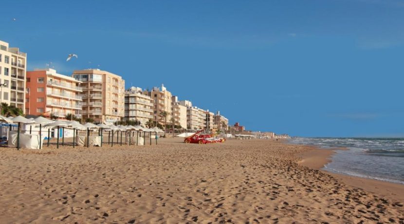 Guardamar del Segura-commerces-a-vendre