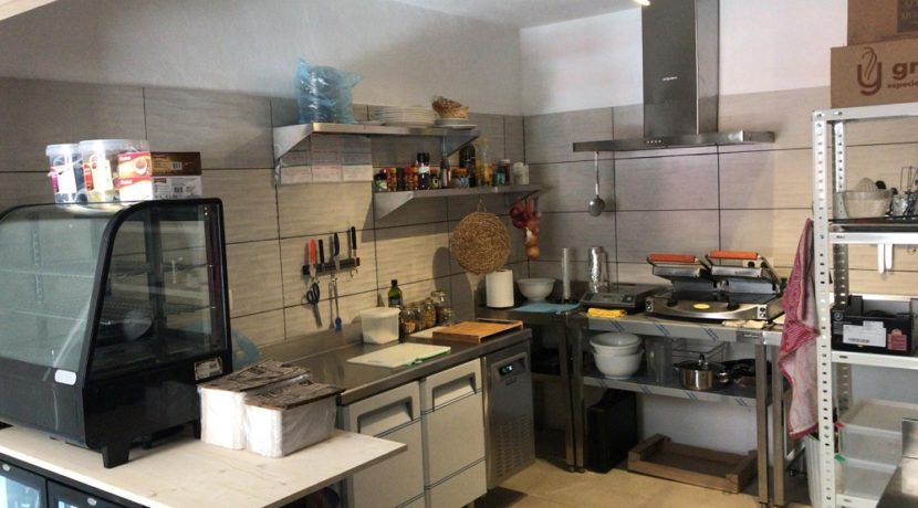 Ibiza-snack emporter-com20307-1