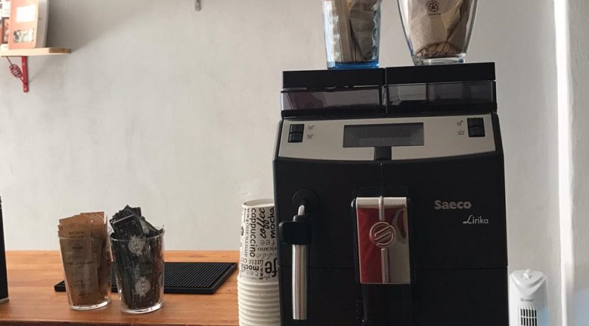 Ibiza-snack emporter-com20307-14