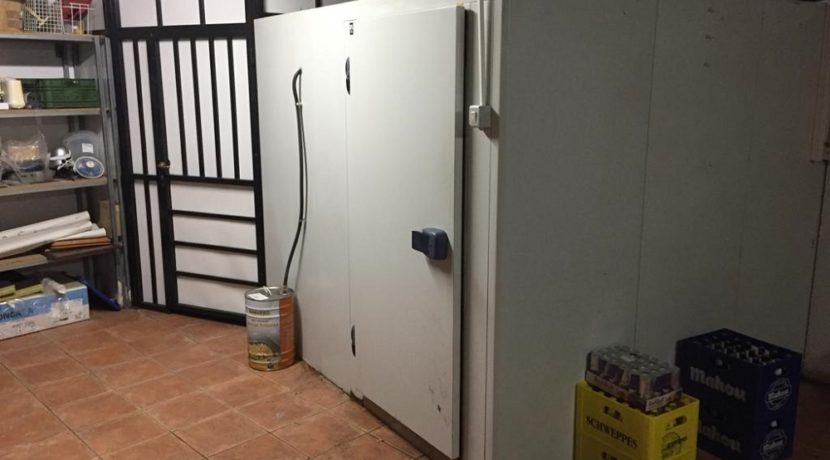 Albir-restaurant karaoke-com20450-1