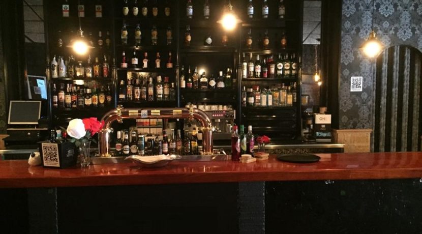 Albir-restaurant karaoke-com20450-4