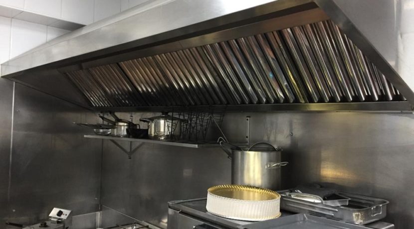 Albir-restaurant karaoke-com20450-8