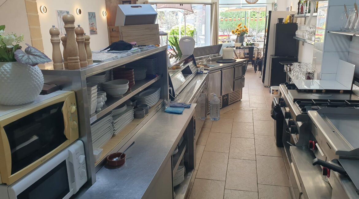 Bar Tapas MORAIRA COM25003 Cuisine 2