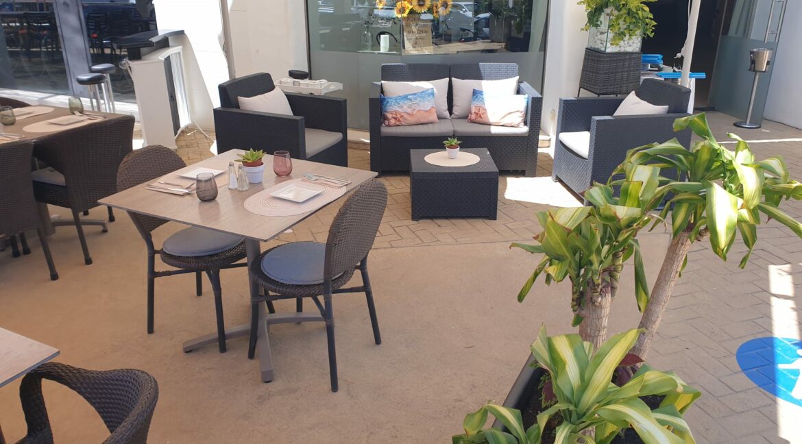 Bar Tapas MORAIRA COM25003 Terrasse 3