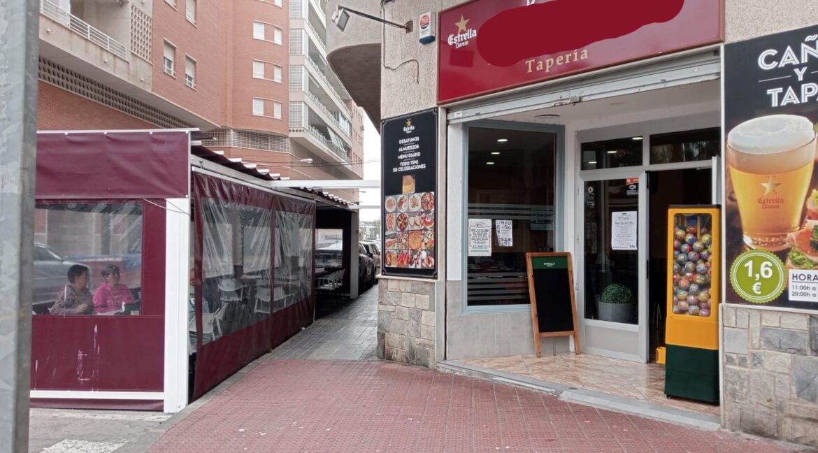 Santa Pola - Bar Restaurant - COM25006 -Entrée 2.