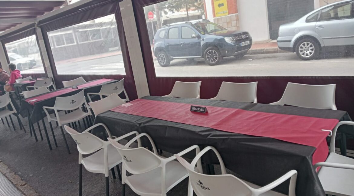 Santa Pola - Bar Restaurant - COM25006 -Terrasse couverte