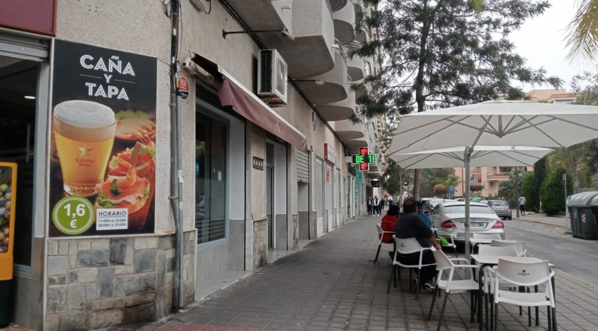 Santa Pola - Bar Restaurant - COM25006 -Terrasse ext