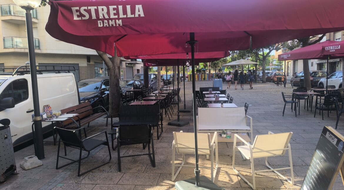 Cambrils - Bar Tapas - COM25015 - Terrasse