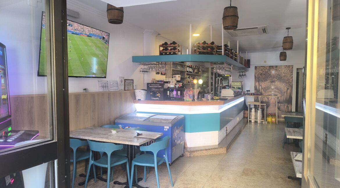 Cambrils - Bar Tapas - COM25015 - salle