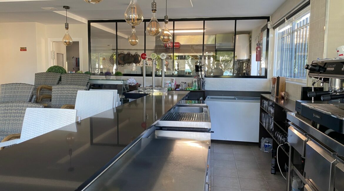 Cambrils - Bar Restaurant - COM25017 - Bar