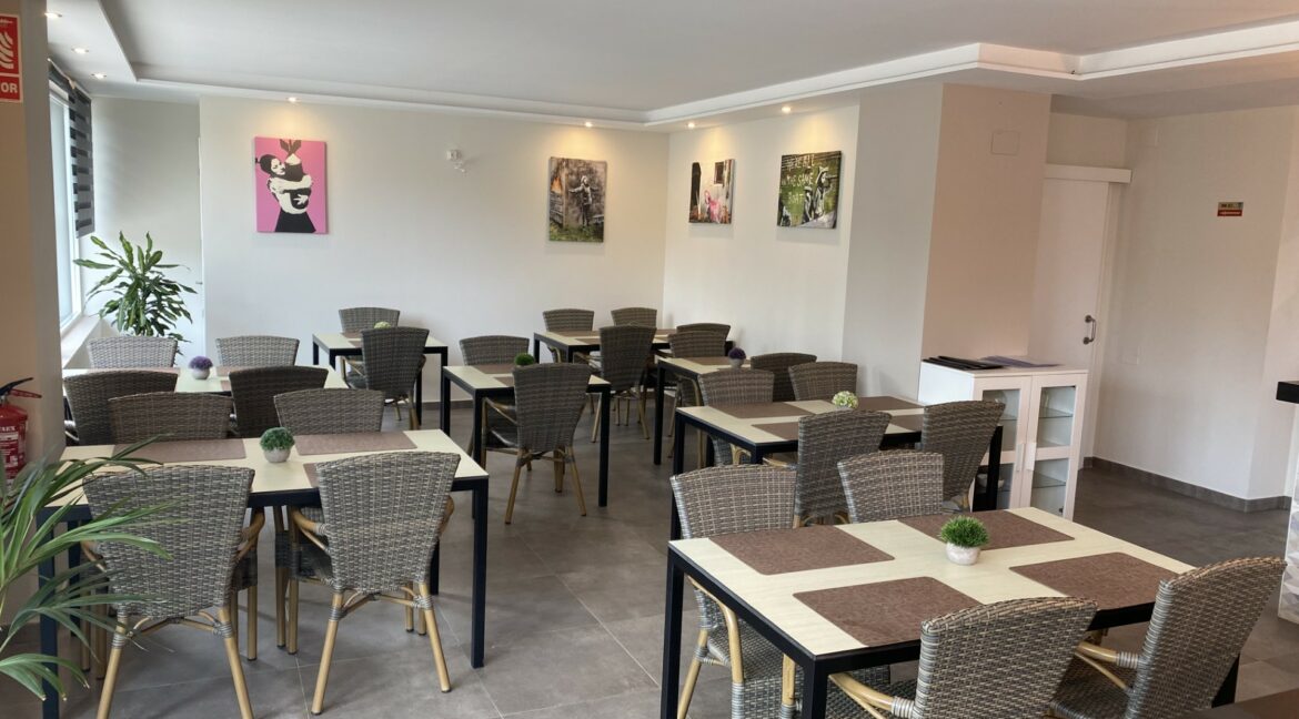 Cambrils - Bar Restaurant - COM25017 - Salle 2